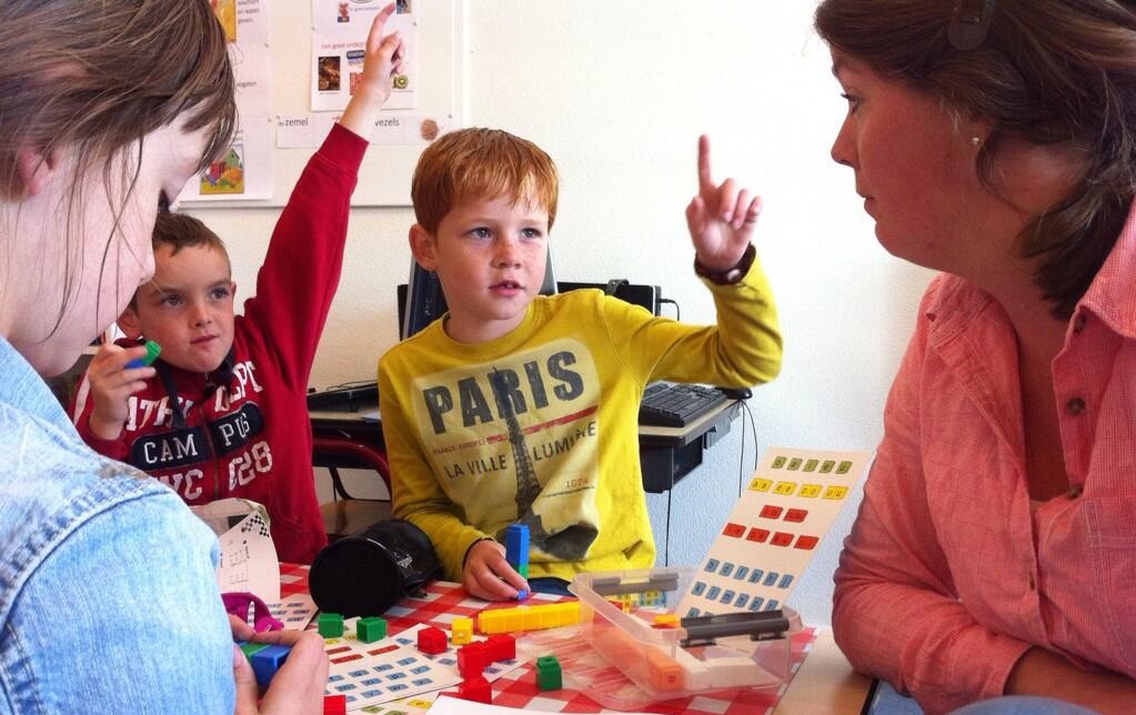 Schoolarrangement Taal in Blokjes